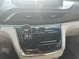 Фото 15 - Buick GL8