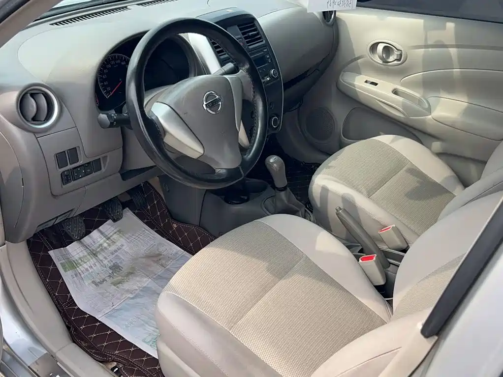 Nissan Sunny 2016 2015 1.5XE Manual Elite