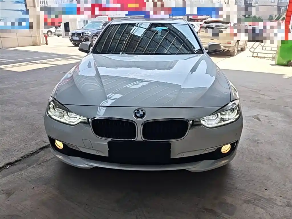BMW 3 Series 2016 320Li Fashion Model фото 3