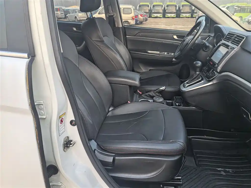Haval H6 2017 Red Label Sport 1.5T Automatic 2WD Luxury фото 13