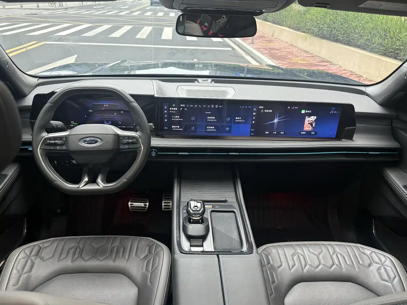 Ford Edge 2023 Edge L 2.0T EcoBoost E Hybrid FWD 7-Seater Luxury фото 11