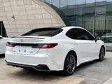 Фото 25 - Toyota Camry
