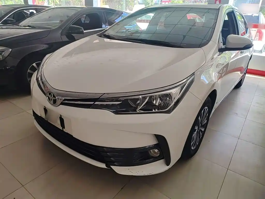 Toyota Levin 2018 185T CVT Prestige Edition China VI фото 2