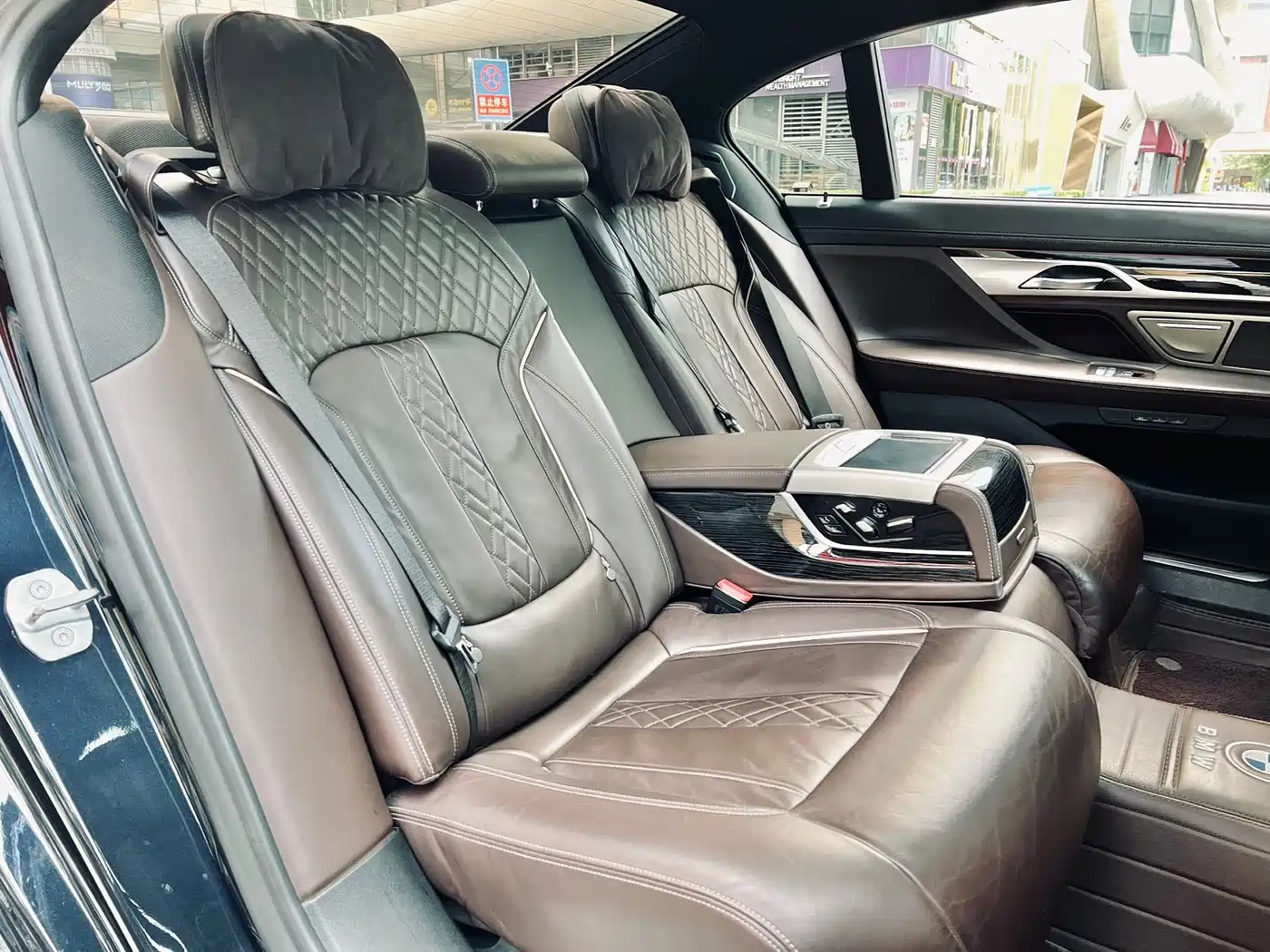 BMW 7 Series 2019 740Li Leading M Sport Package фото 7