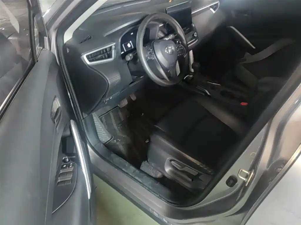 Toyota Corolla Cross 2024 2.0L Smart Hybrid Dual Engine Elite Edition фото 14