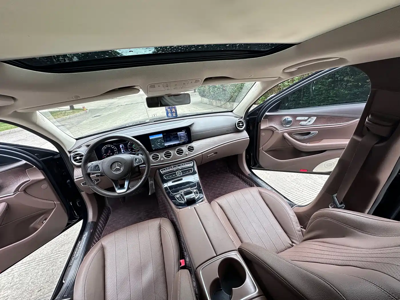 Mercedes-Benz E-Class 2017 E 300 L Luxury фото 12