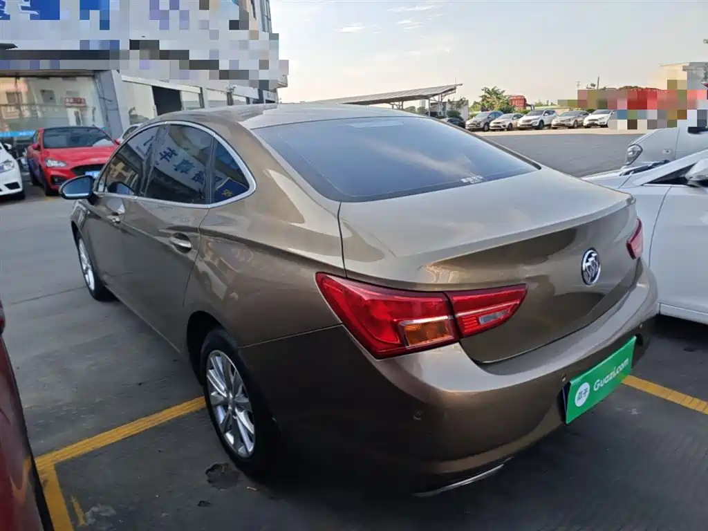 Buick Verano 2017 Sedan 20T DCT Elite фото 5