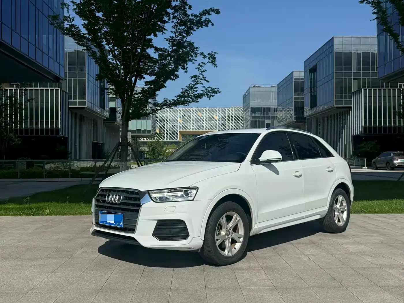 Audi Q3 2016 30 TFSI Fashion