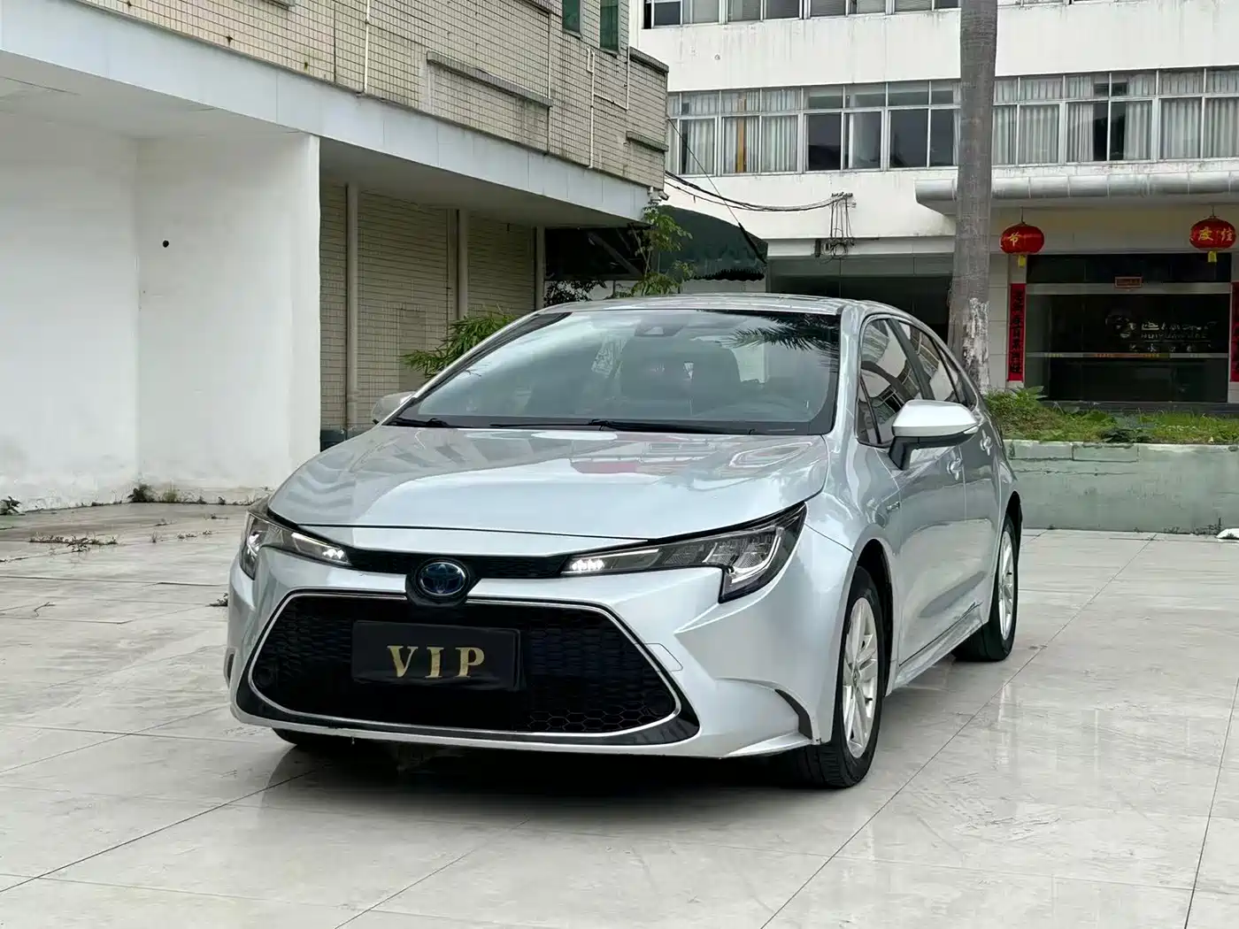 Toyota Levin 2021 Dual Engine 1.8H E-CVT Luxury Edition фото 3