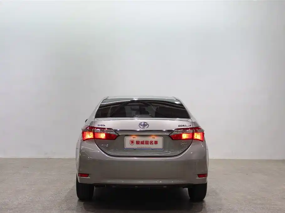 Toyota Corolla 2017 Facelift 1.2T S-CVT GL-i фото 5