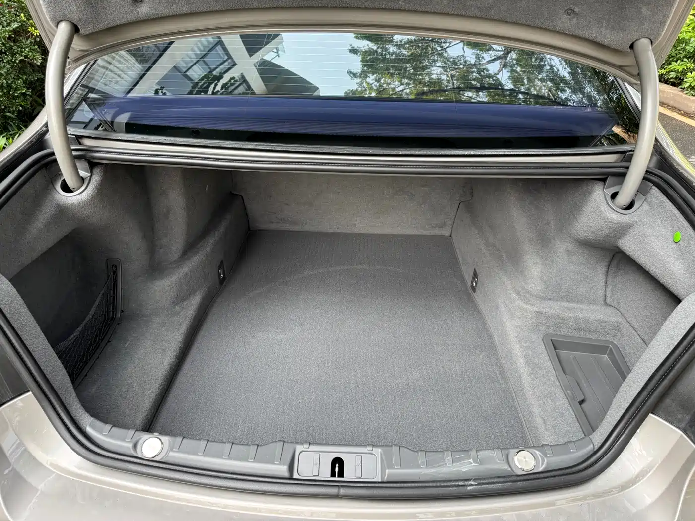 BMW 7 Series 2013 Model 730Li Luxury фото 33