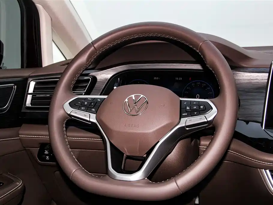 Volkswagen Viloran 2024 380TSI Executive Edition фото 16