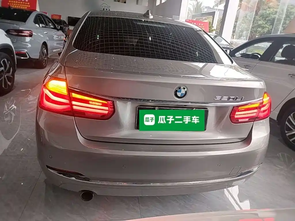 BMW 3 Series 2016 320Li Luxury Design Package фото 6