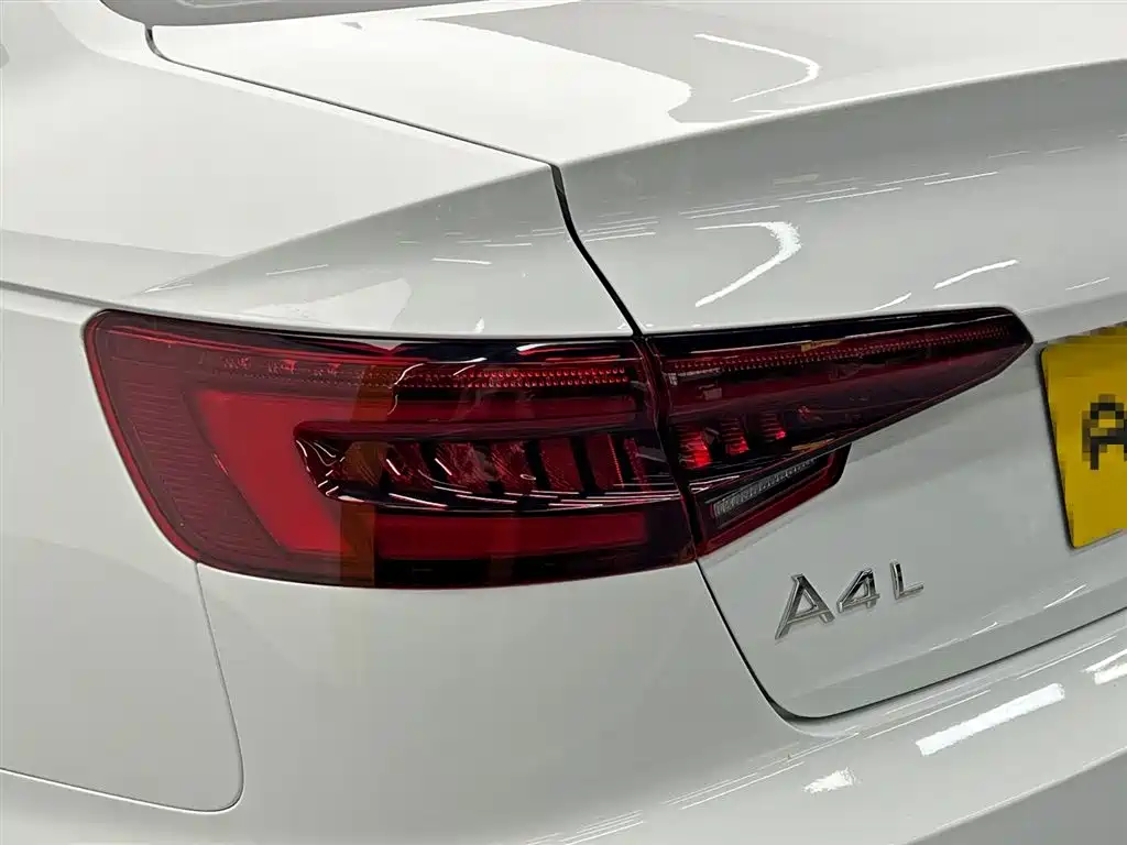 Audi A4L 2018 30th Anniversary 40 TFSI Fashion фото 10