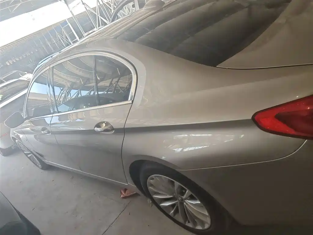BMW 5 Series 2018 Facelift 530Li Leading Luxury Package фото 4