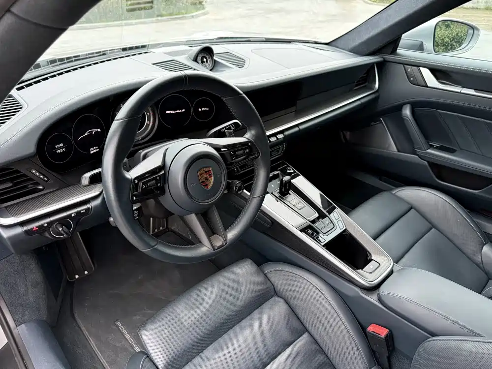Porsche 911 2022 Turbo S 3.7T фото 3