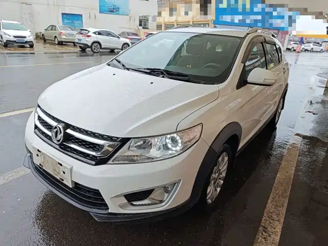  Dongfeng Aeolus Dongfeng Fengshen AX3 2016 1.5L Automatic Trendy Cool Edition