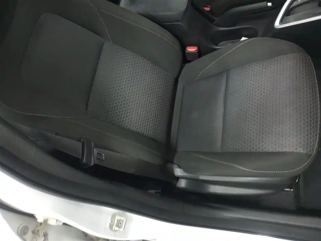 Chevrolet Cavalier 2021 325T Auto Joy Edition фото 17
