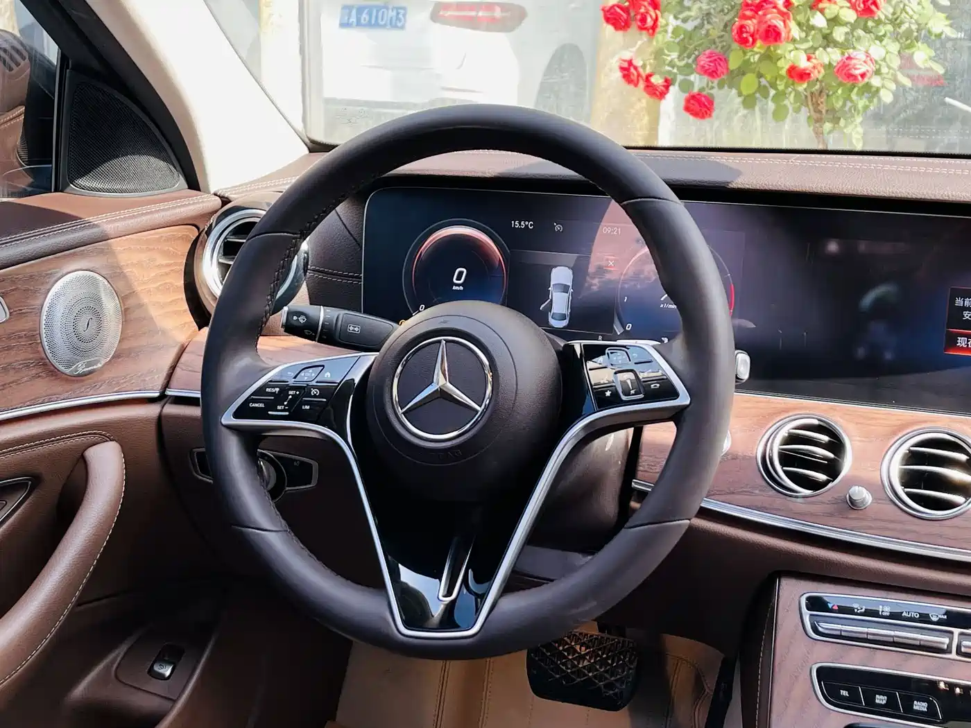 Mercedes-Benz E-Class 2022 Facelift III E 300 L Luxury фото 11