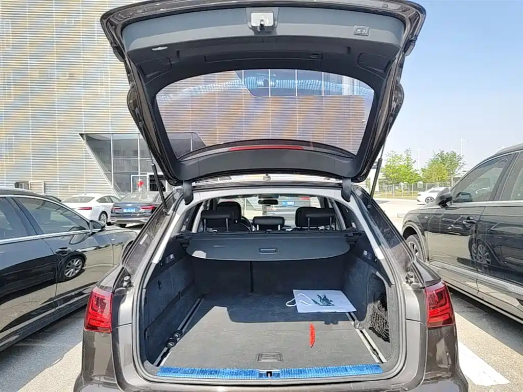 Audi A6 (Import) 2018 3.0T allroad quattro фото 19