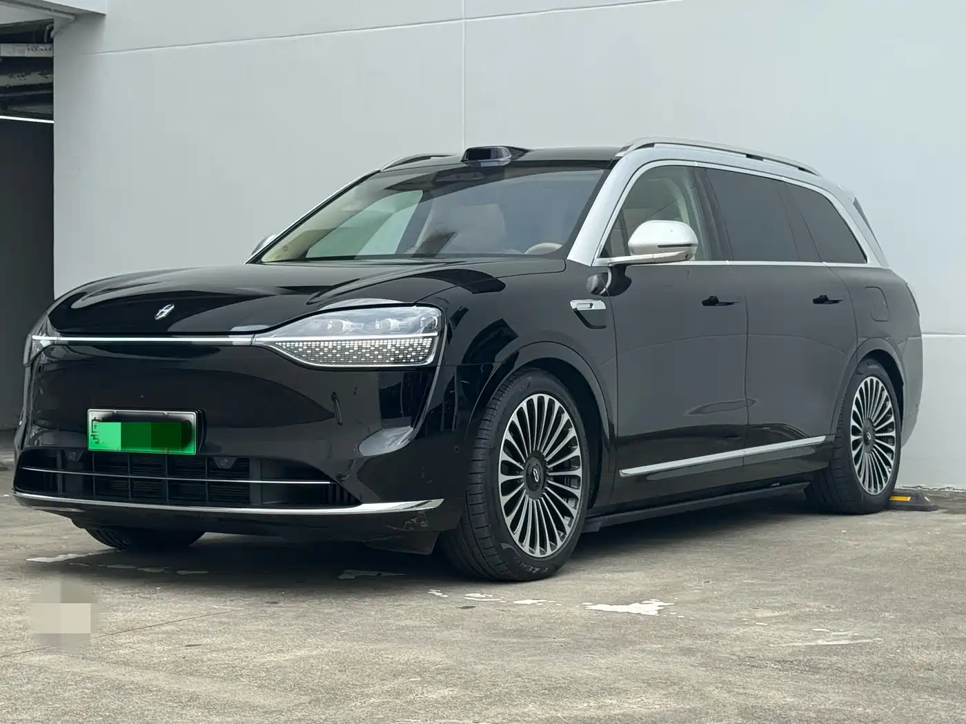 AITO Wenjie AITO M9 2025 Extended Range Ultra 52kWh 6-Seater