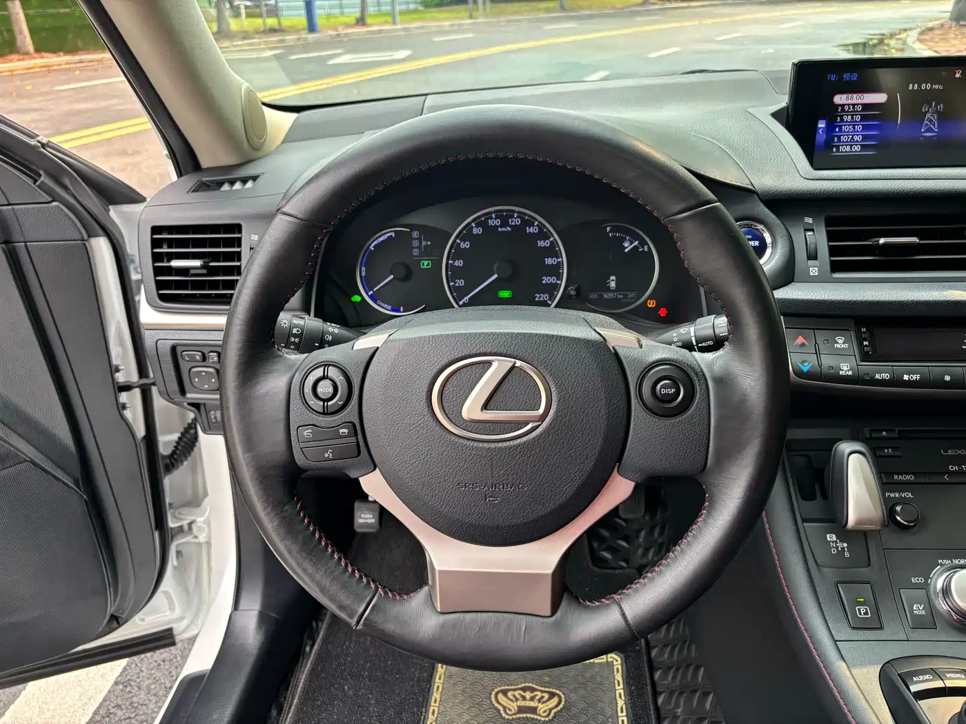 Lexus CT 2017 CT200h Comfort (Single Color, China V) фото 21