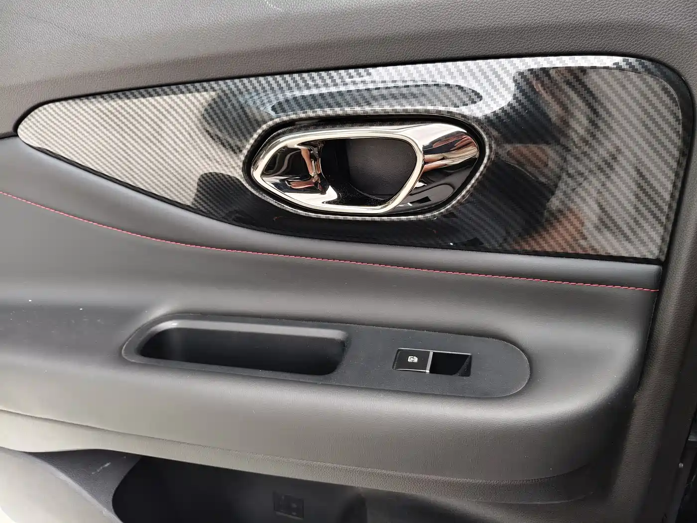 GAC Trumpchi Trumpchi Emkoo 2021 270T DCT J15 Edition фото 16