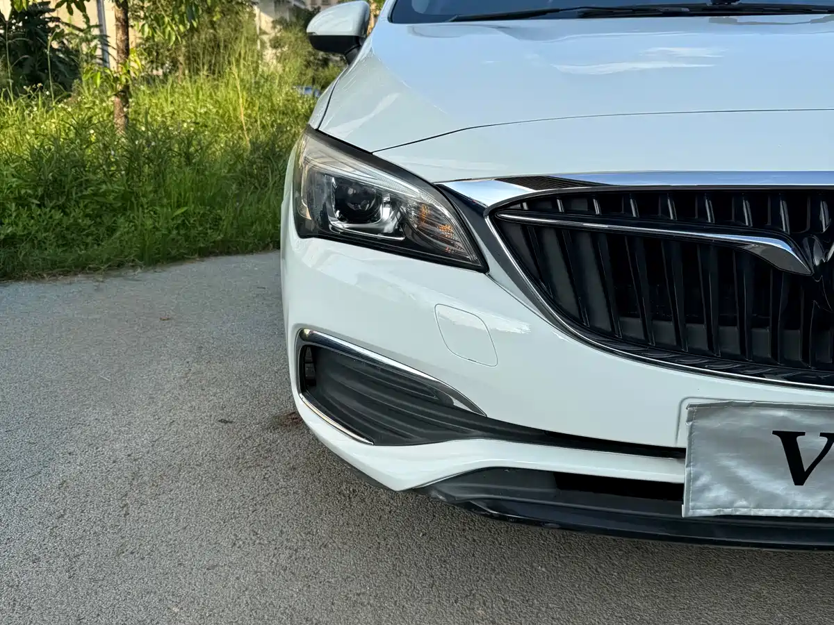 Buick Verano 2018 Sedan 15S Automatic Progressive фото 7