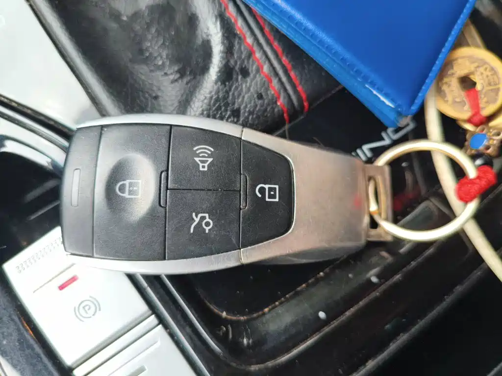 BAIC Beijing U5 PLUS 2023 2021 1.5L CVT Luxury Edition