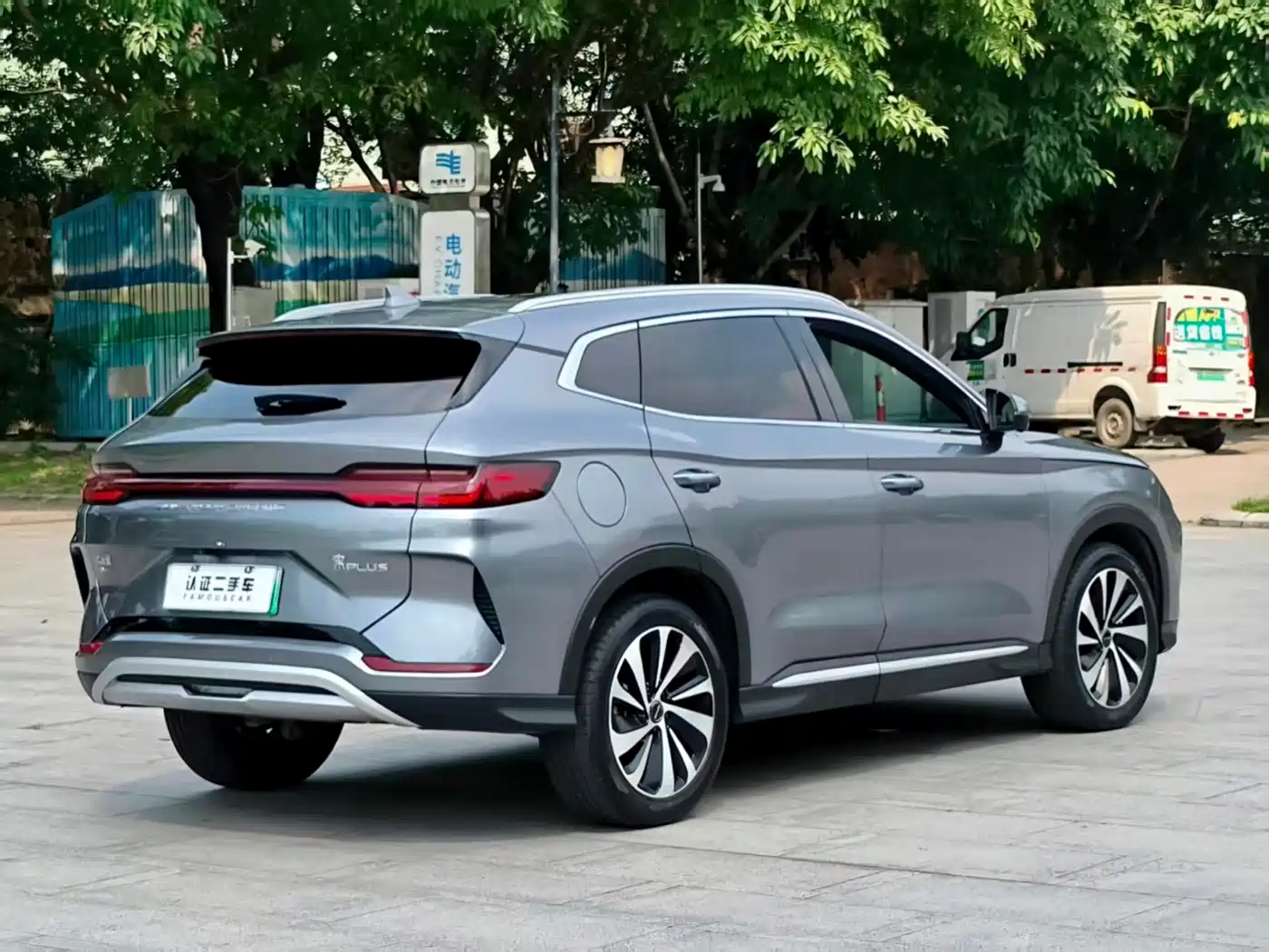 BYD Song PLUS PHEV 2023 Champion Edition DM-i 110KM Flagship фото 16
