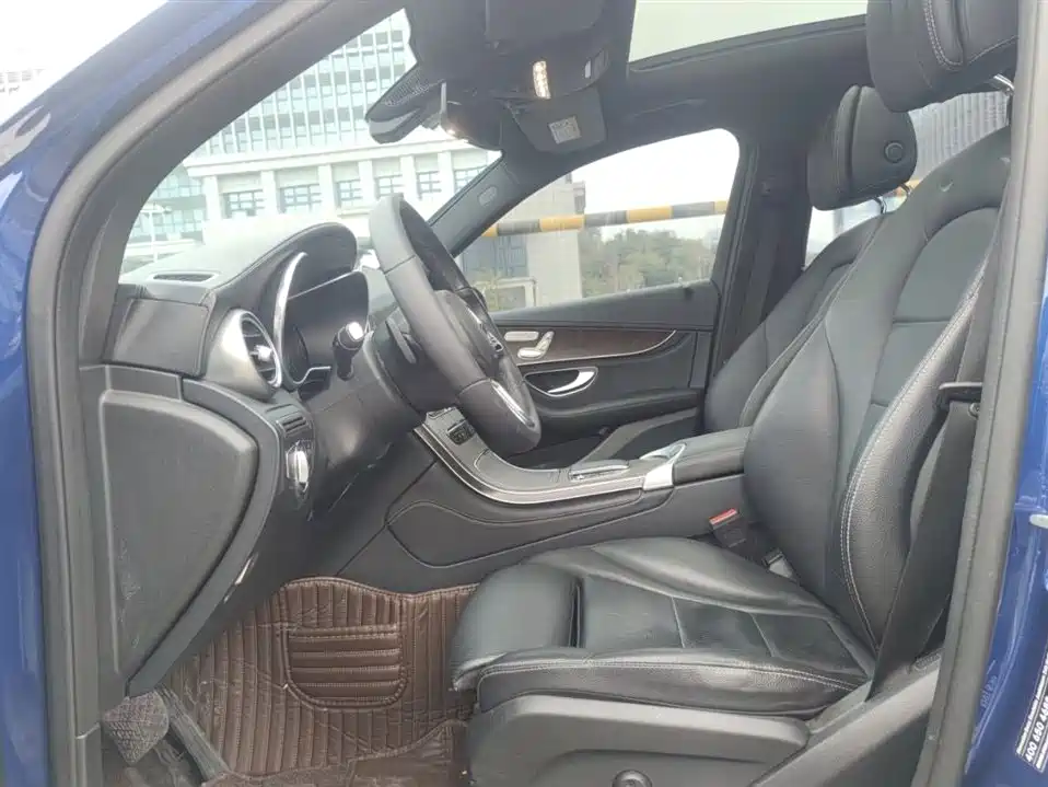 Mercedes-Benz GLC 2020 Facelift GLC 260 L 4MATIC Luxury фото 15