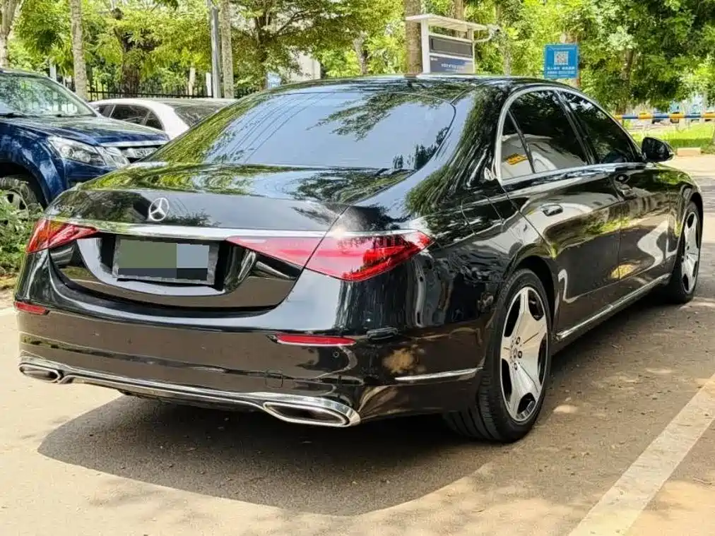 Фото 7 - Mercedes-Benz S-Class