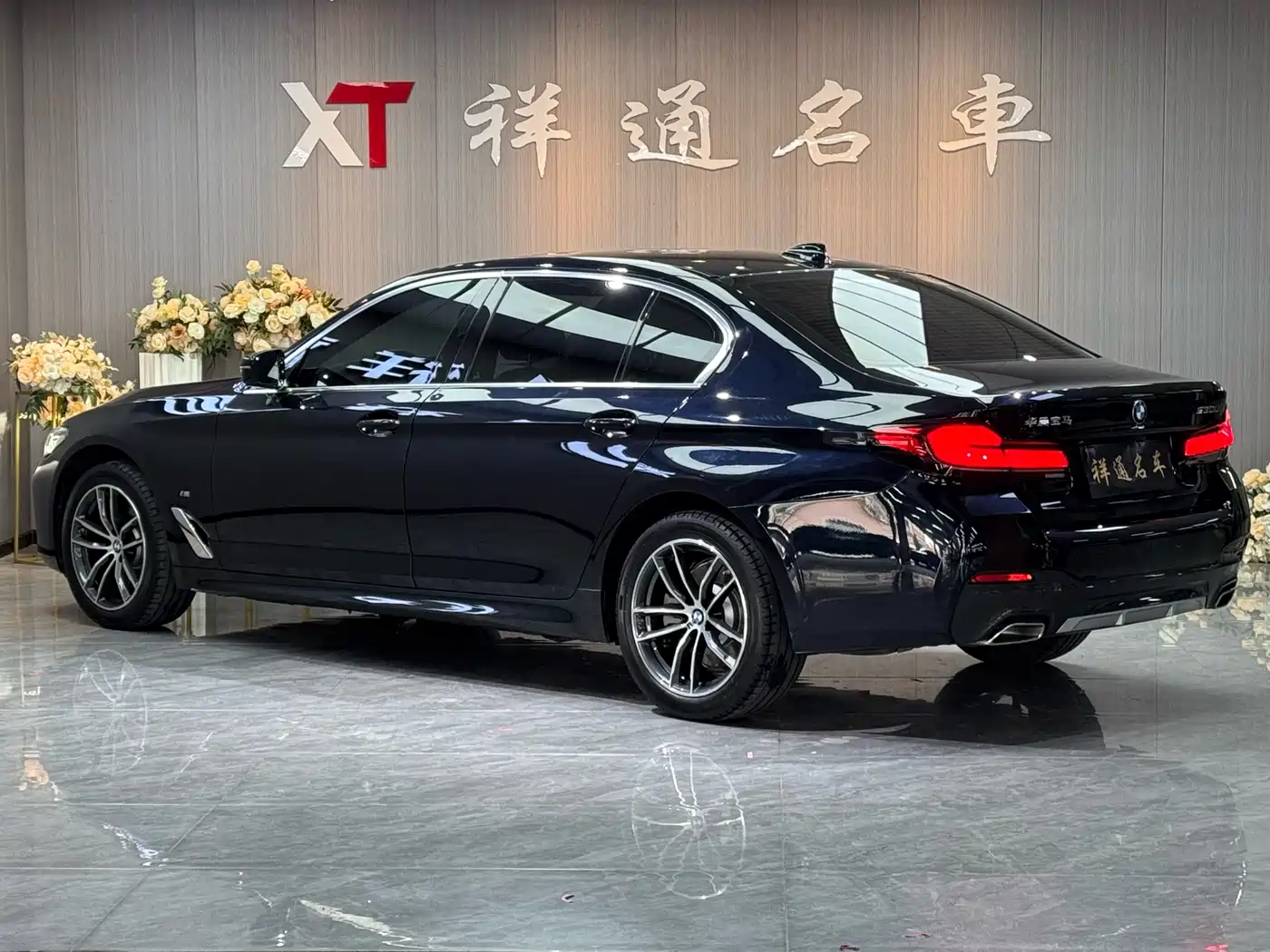 BMW 5 Series 2022 Model Second Facelift 525Li M Sport Package фото 8