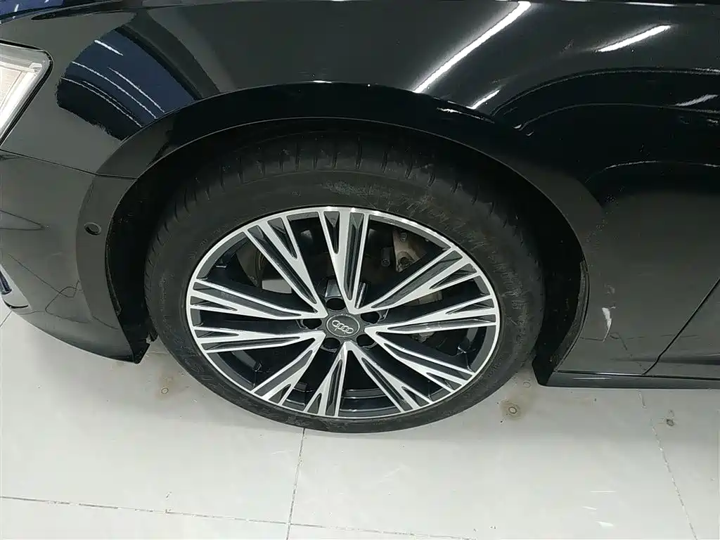 Audi A6L 2019 45 TFSI quattro Premium Dynamic фото 25