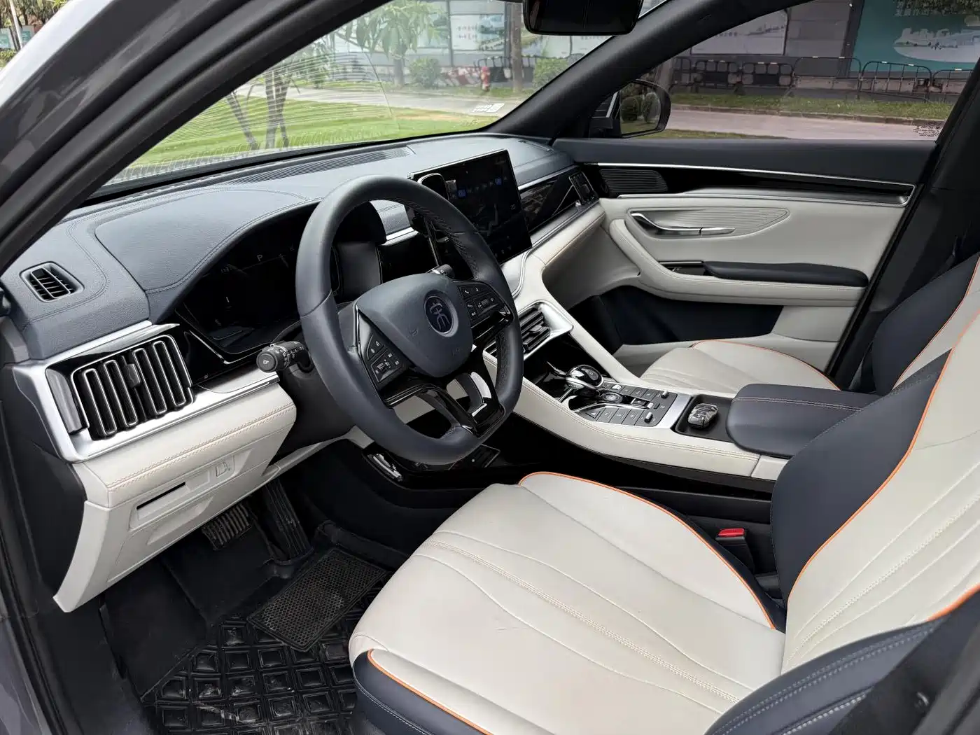 BYD Song PLUS PHEV 2021 DM-i 110KM Flagship фото 8