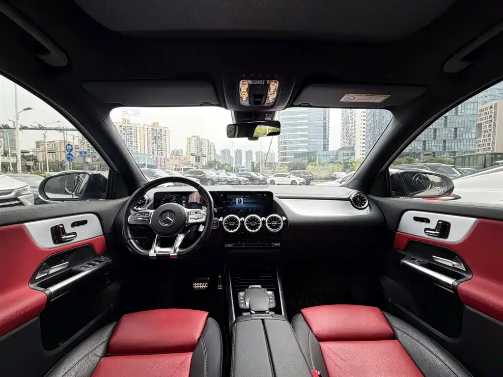 Mercedes-Benz GLA AMG 2022 AMG GLA 35 4MATIC фото 14