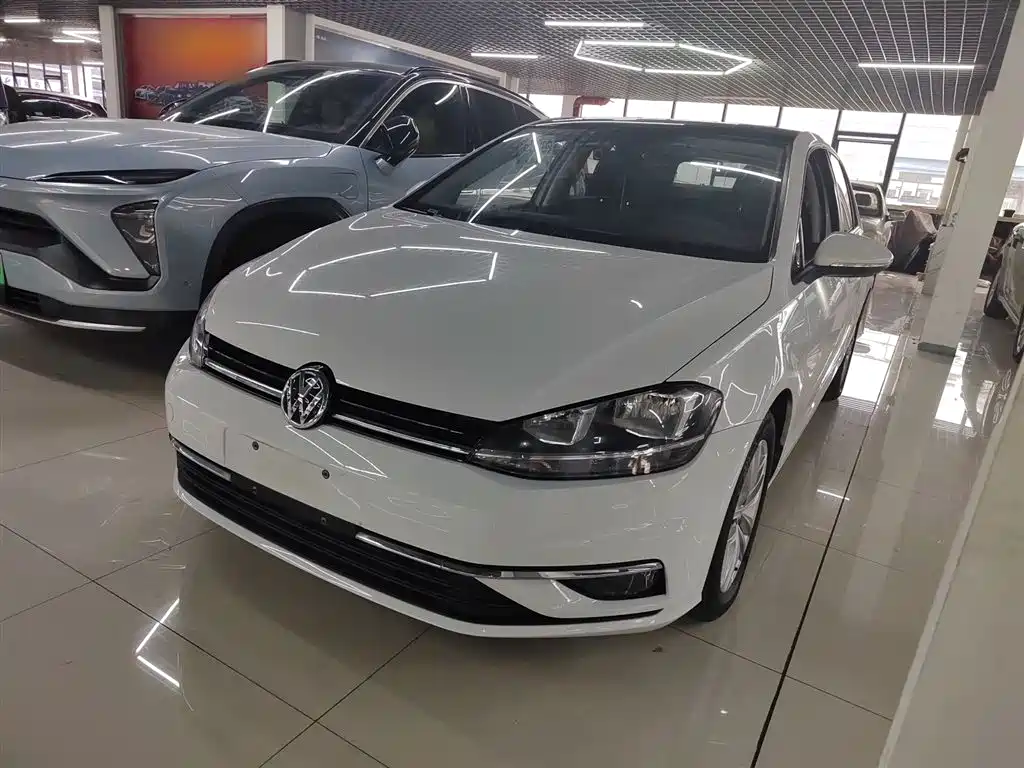 Volkswagen Golf 2019 280TSI DSG Comfort China VI фото 2