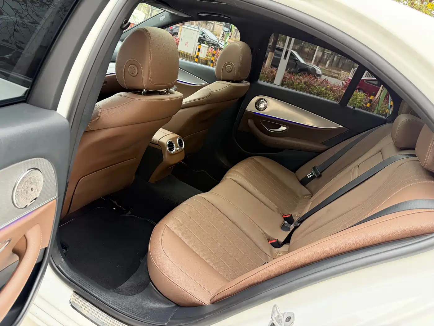 Mercedes-Benz E-Class (Import) 2020 E 260 Sport фото 8