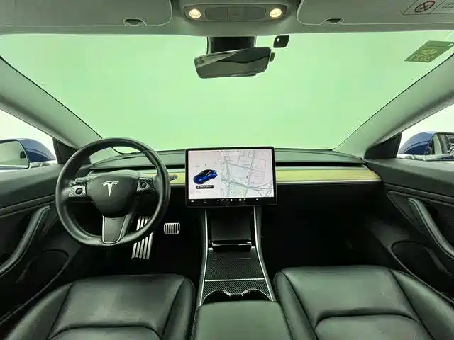 TESLA MODEL 3 (IMPORTED)