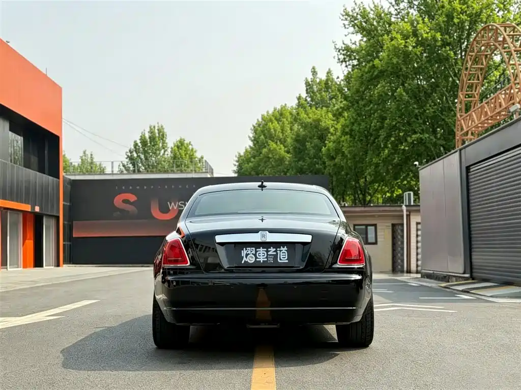 Фото 4 - Rolls-Royce Ghost