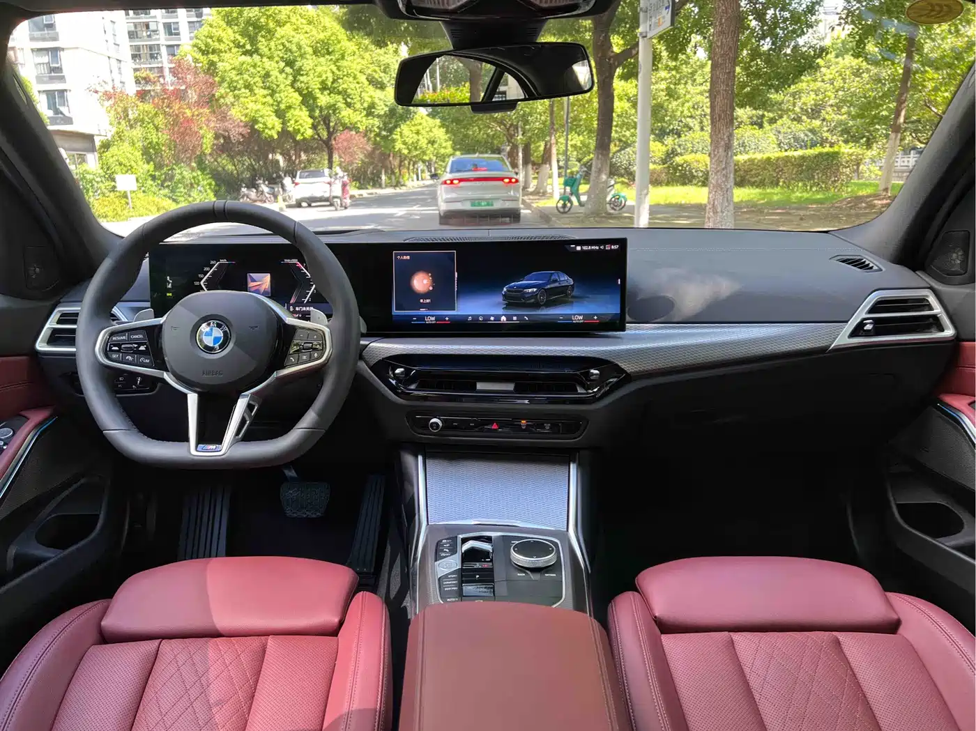 BMW 3 Series 2026 2025 330i M Sport Night Edition