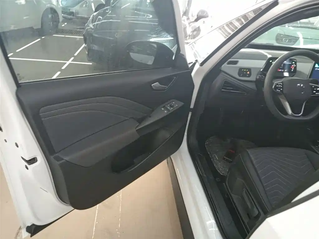 Volkswagen ID.3 2025 Smart Pure Intelligent Edition фото 16