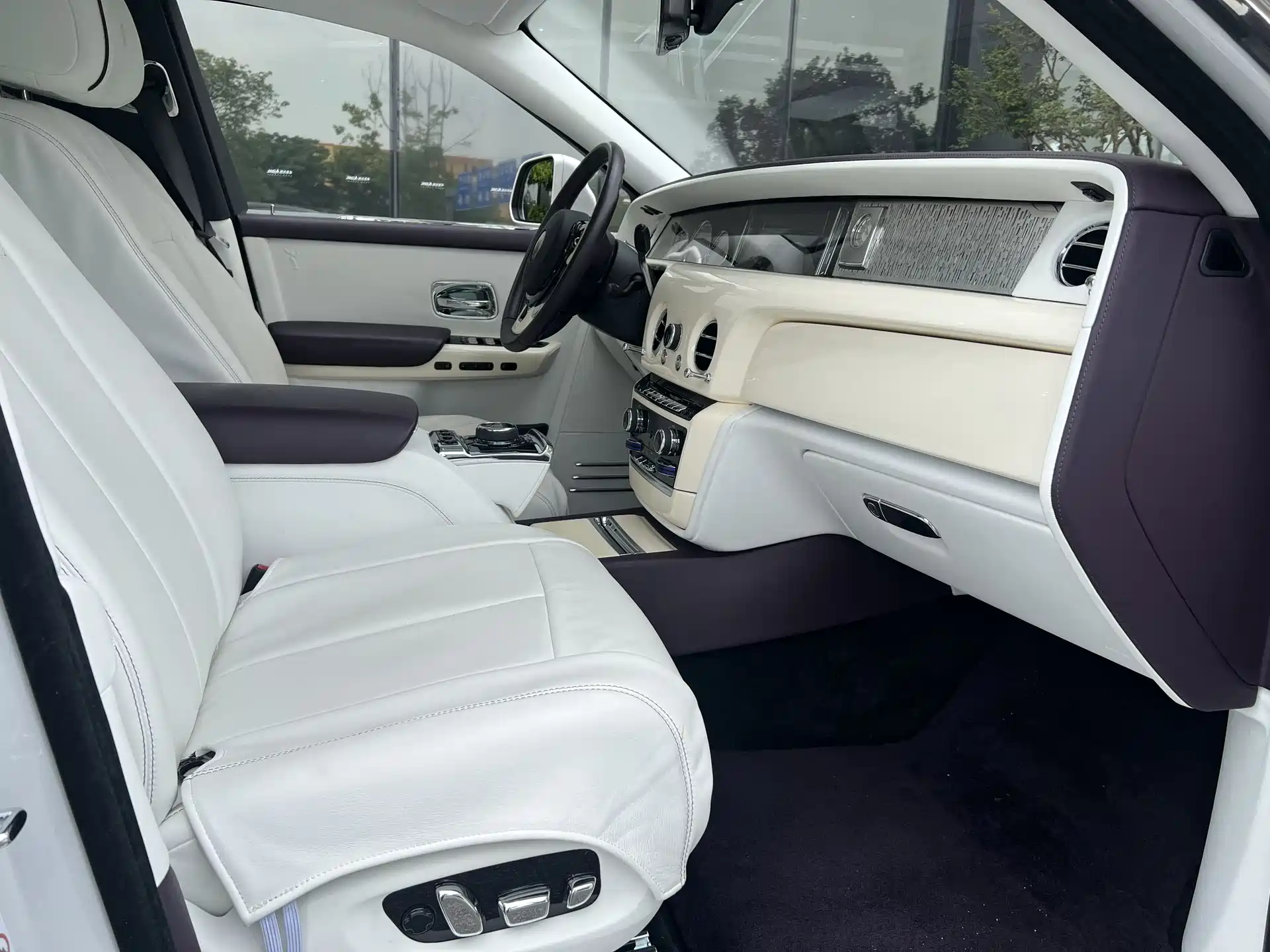 Фото 7 - Rolls-Royce Phantom