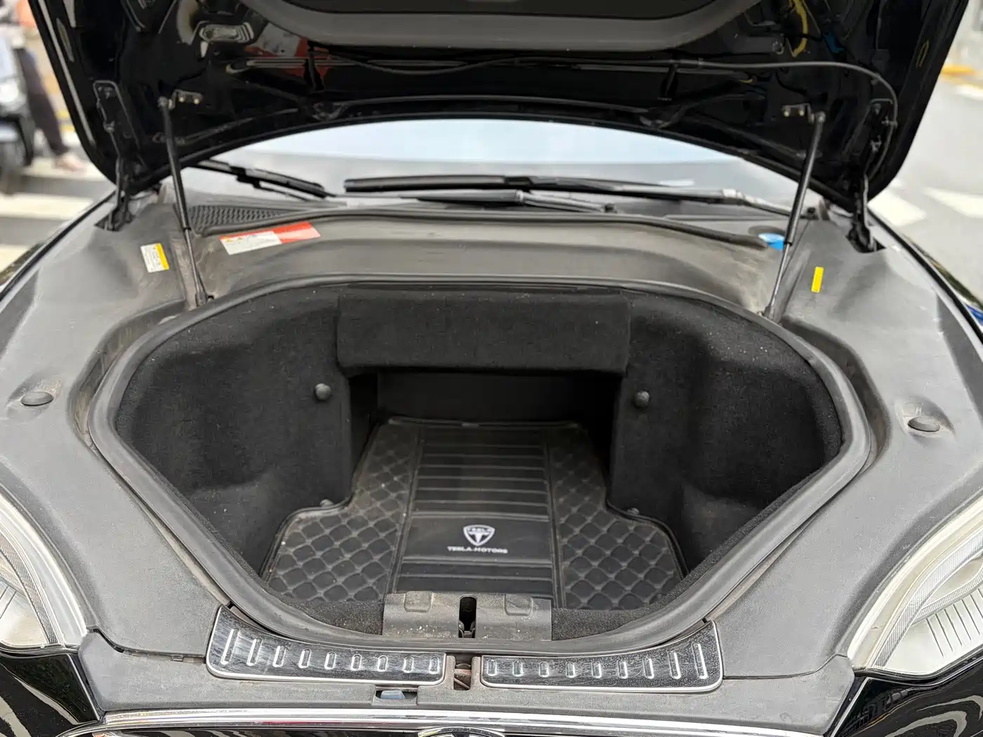 Tesla Model S 2014 2014 Model S 85