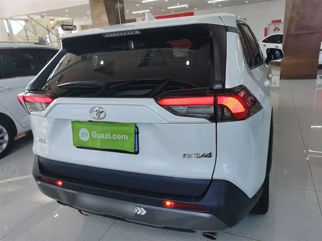 Toyota RAV4 Rongfang 2020 2.0L CVT 2WD Trend Edition фото 22