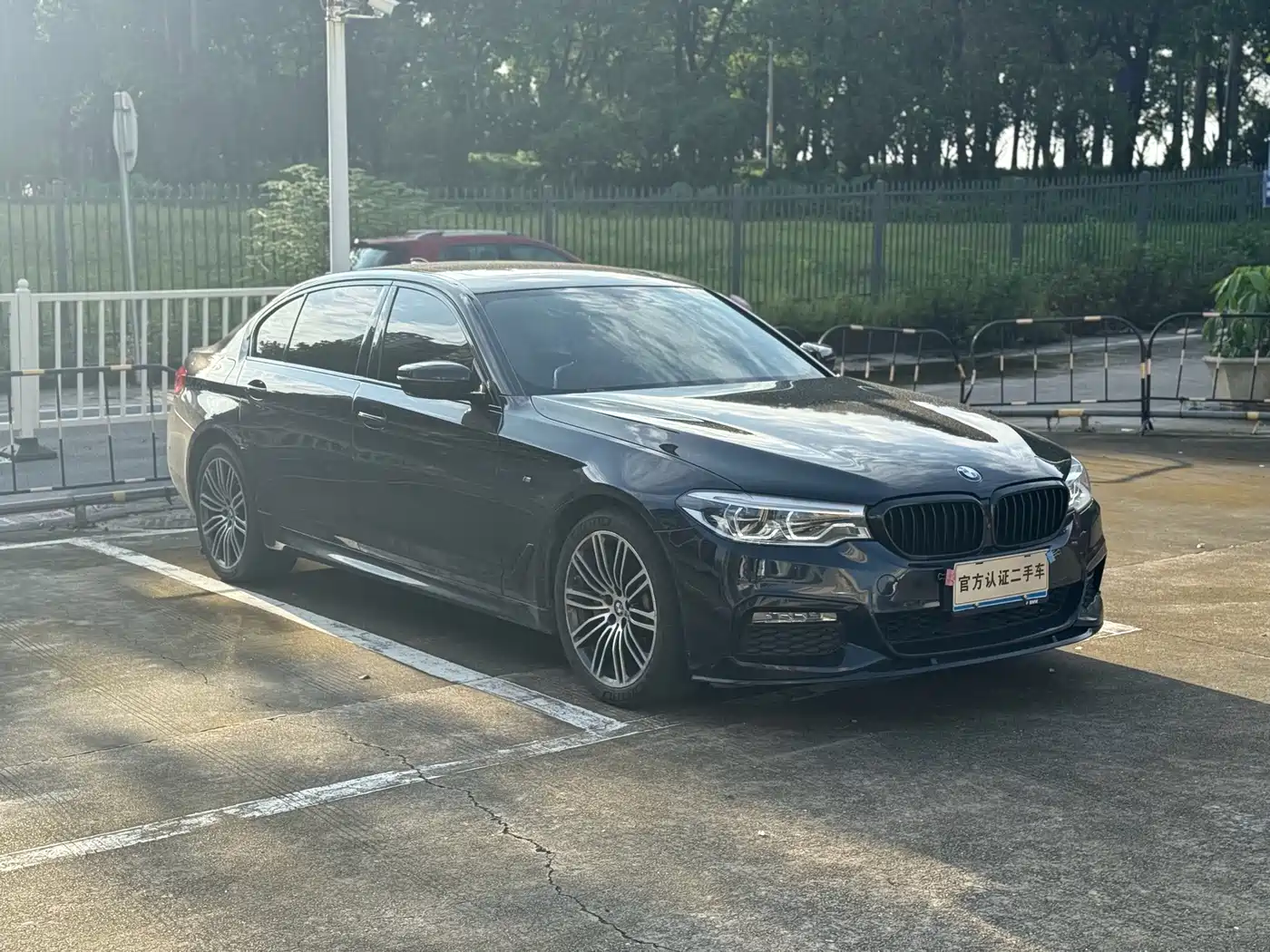 Фото 3 - BMW 5 Series