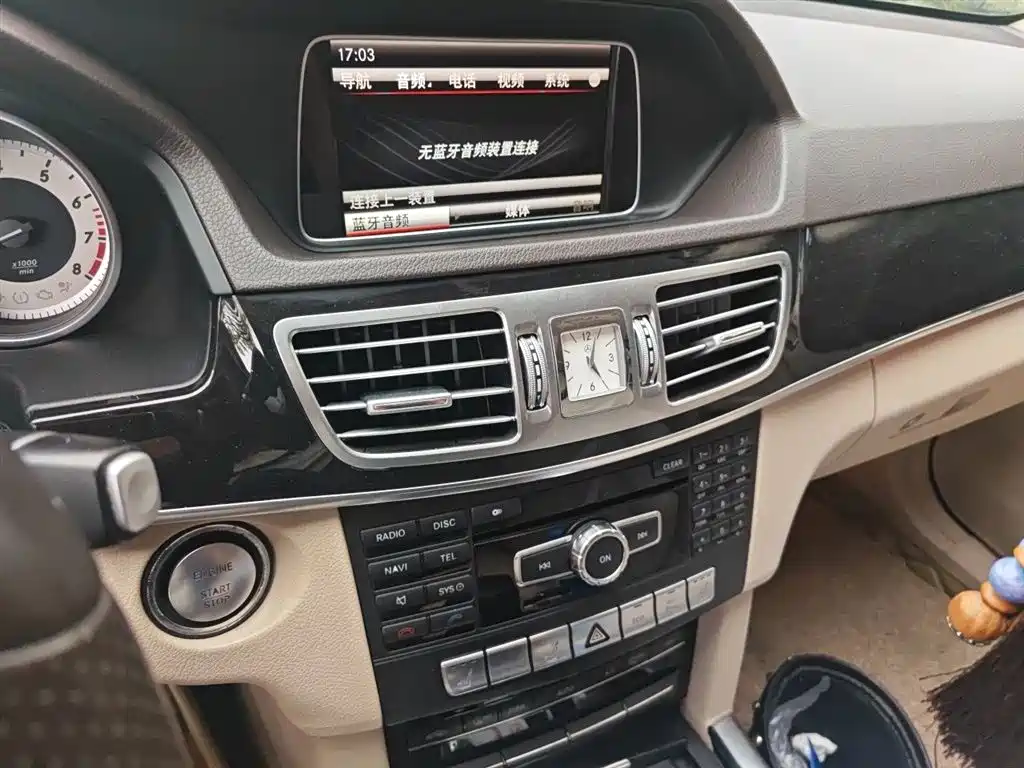 Mercedes-Benz E-Class 2015 E 260 L Sport Fashion фото 6