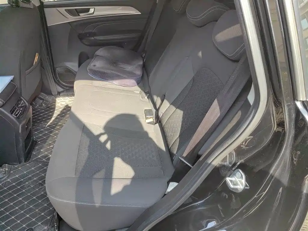 Haval M6 2021 PLUS 1.5T Manual Elite Smart Connect фото 15