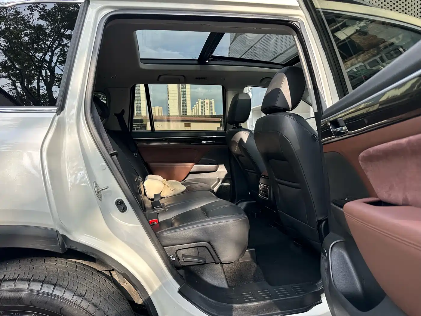 GAC Trumpchi Trumpchi GS8 2017 320T 2WD Luxury Smart Connect (7-seater) фото 22