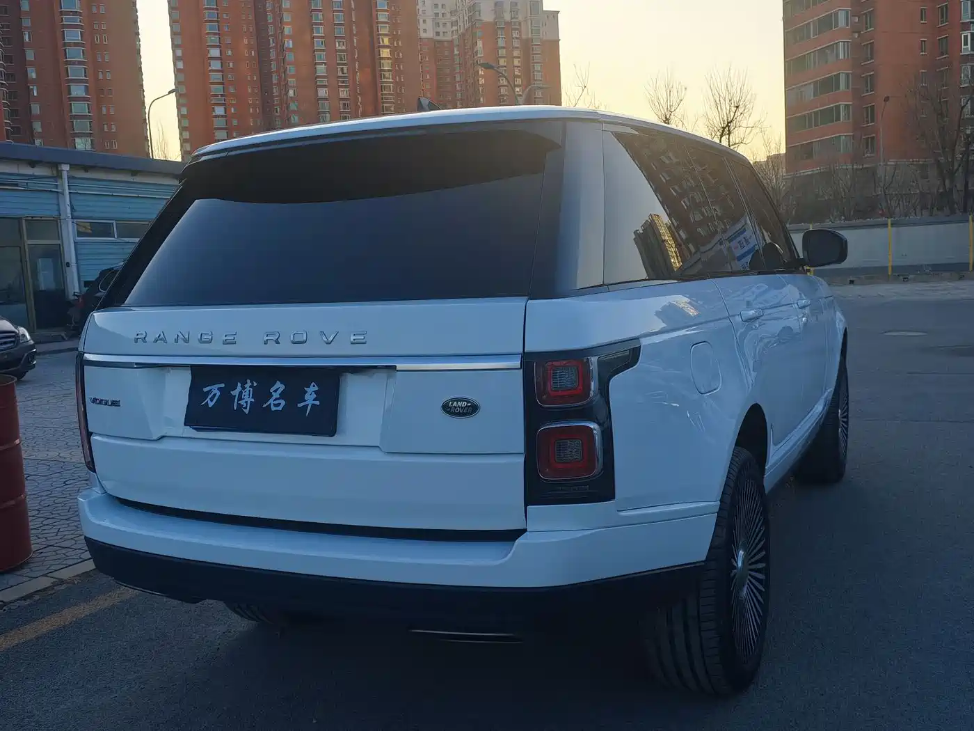 LAND ROVER RANGE ROVER